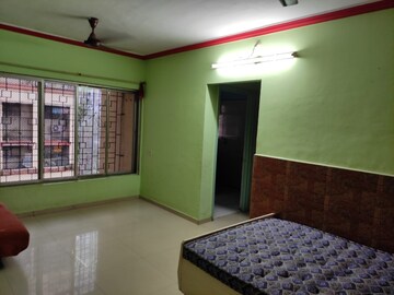 Bedroom in 1 BHK Apartment at Kurla West – for Rent