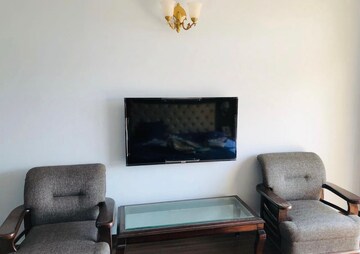 Living Room in 2 BHK Apartment at Gaur City 7th Avenue, Sector 4, Greater Noida – for Sale