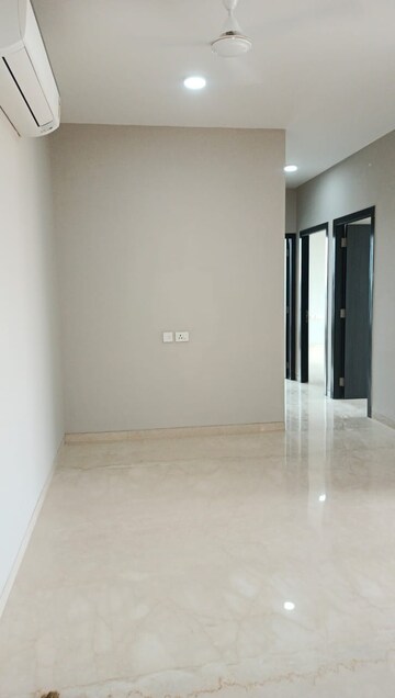 6 BHK Apartment For Sale in Oberoi Sky City, Borivali East