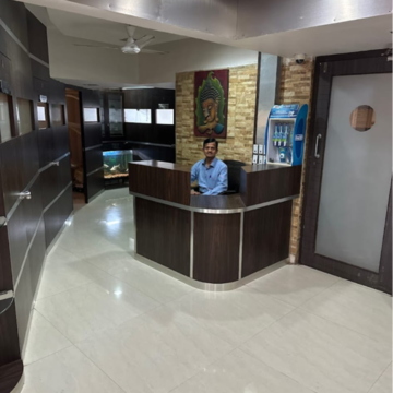   Office Space at Turning Point Apartment Andheri, Andheri West – for Rent