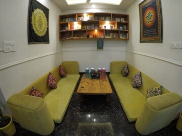 Bedroom in 3 BHK Independent House at Sector 36 – for Rent