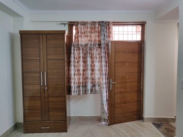 Room in 1 RK Apartment at Vasant Kunj – for Rent