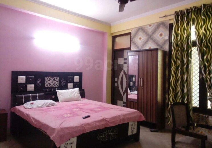 Room, sector 41 3 Bedroom 300 Sq.Ft. Independent House In Sector 41 Noida 8434722