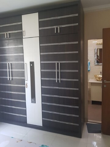 Staircase in 3 BHK Apartment at Bandra West – for Rent