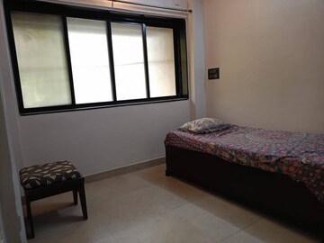 Bedroom in 2 BHK Apartment at Mayur Plaza Marol, Marol – for Rent