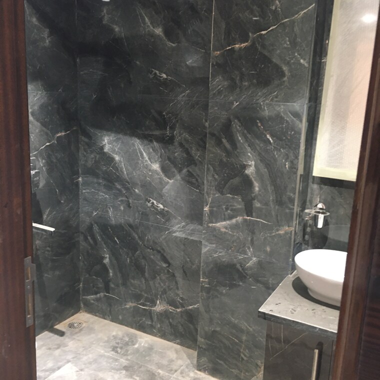 Bathroom, jangpura 3 Bedroom 1100 Sq.Ft. Builder Floor In Jangpura Delhi 8434888