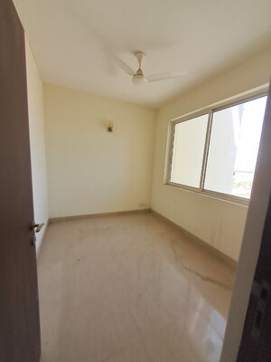 Room in 2 BHK Apartment at M3M Woodshire, Sector 107 – for Sale