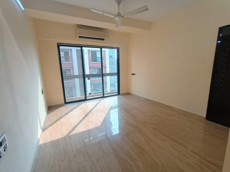 Room, rna-continental 2 Bedroom 750 Sq.Ft. Apartment In Chembur Mumbai 8434901