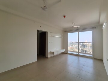 Room in 2 BHK Apartment at Bhartiya Nikoo Homes Phase 2, Thanisandra Main Road – for Sale