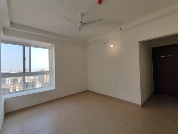 Room in 2 BHK Apartment at Bhartiya Nikoo Homes Phase 2, Thanisandra Main Road – for Sale