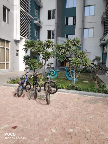 Parking in 3 BHK Apartment at Sugam Morya, Tollygunge – for Sale