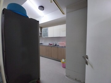 Kitchen in 3 BHK Apartment at DLF Park Place, Sector 54 – for Rent