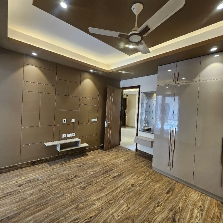 Room, ansal-api-versalia 4 Bedroom 2430 Sq.Ft. Builder Floor In Sector 67a Gurgaon 8435036