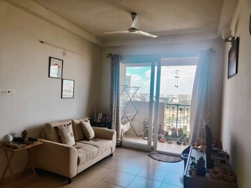 2 BHK Apartment For Rent in Bhartiya Nikoo Homes Phase 2, Thanisandra Main Road