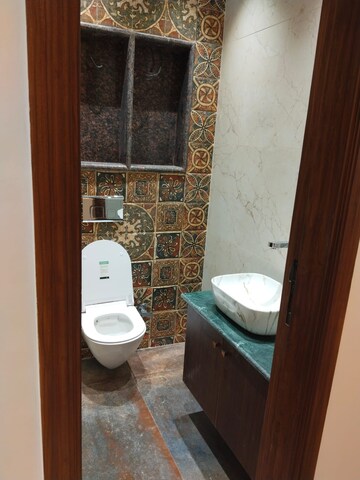 Bathroom in 3 BHK Builder Floor at Empire Floors, Sector 57 – for Rent
