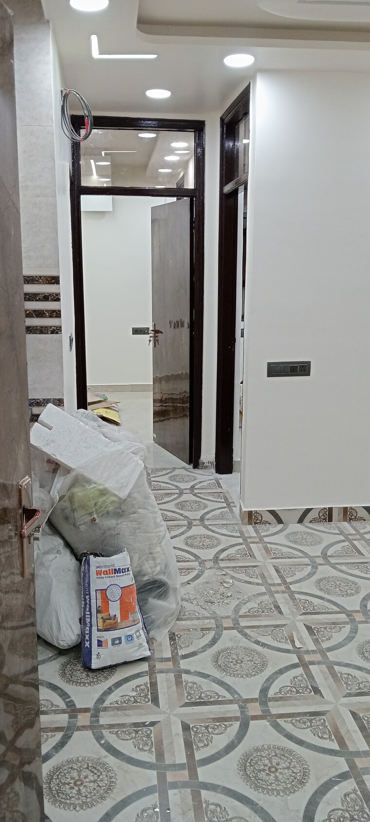 Bathroom, govindpuri 3 Bedroom 910 Sq.Ft. Builder Floor In Govindpuri Delhi 8435164