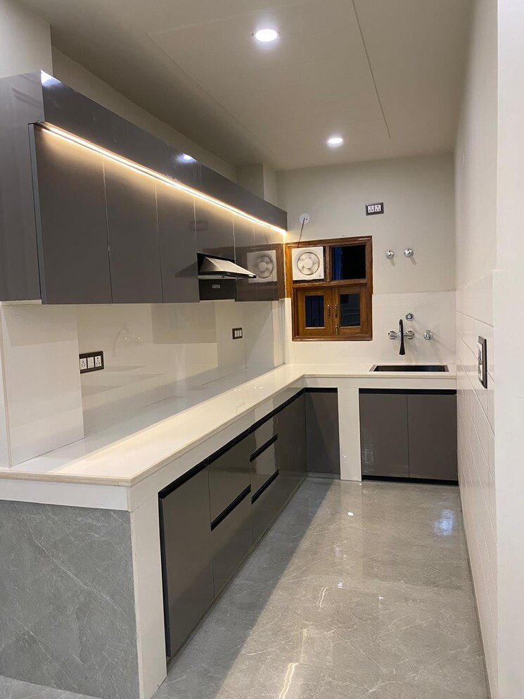 Kitchen, sector 19 dwarka 2 Bedroom 800 Sq.Ft. Apartment In Sector 19 Dwarka Delhi 8435220