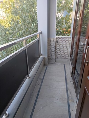 Balcony in 3 BHK Builder Floor at Saket – for Rent