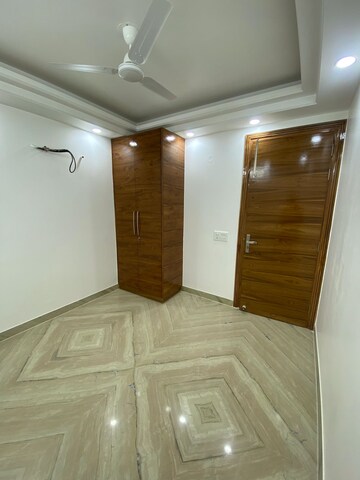 Bedroom in 3 BHK Apartment at Vasant Kunj – for Rent