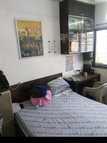Bedroom in 2 BHK Apartment at Riddhi Garden, Malad East – for Rent