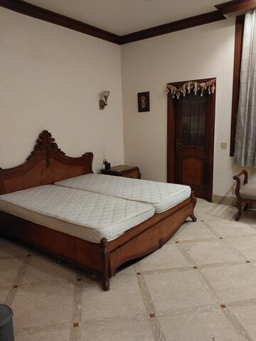 2 BHK Builder Floor For Rent in Indrapuram