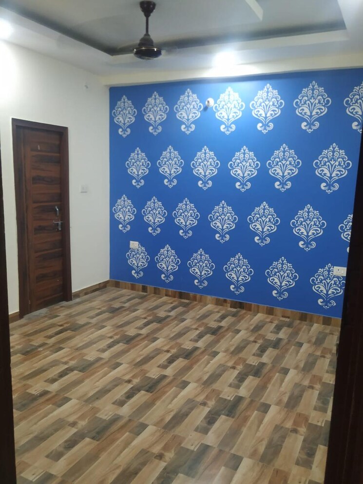 Bedroom, sector 73 3 Bedroom 2200 Sq.Ft. Villa In Sector 73 Noida 8435325