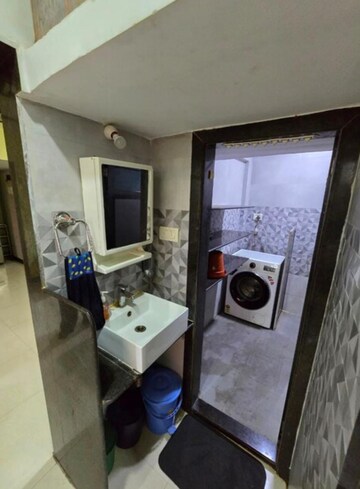 Master Bedroom in 2 BHK Apartment at Lok Bharti CHS Andheri East, Andheri East – for Rent