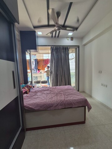 Bedroom in 2 BHK Apartment at VM Mohan Palms, Seawoods – for Rent