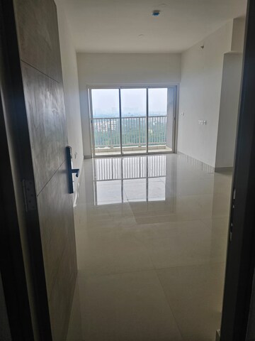 Room in 2.5 BHK Apartment at PS One 10, New Town – for Rent