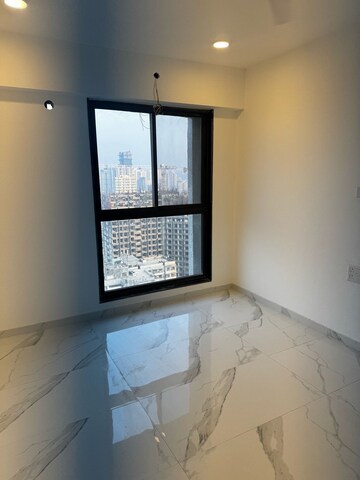 2 BHK Apartment For Rent in Dev Leo Tower, Oshiwara