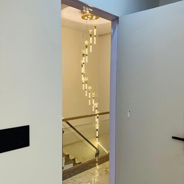 Furnished Amenities in 4 BHK Villa at Sector 16b Greater Noida – for Sale