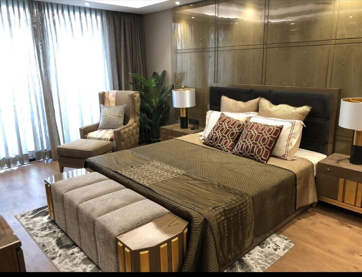 Living Room, dlf-building-10 5 Bedroom 500 Sq.Yd. Builder Floor In Dlf Phase ii Gurgaon 8435600