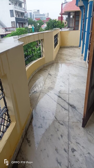 Balcony in 2 BHK Builder Floor at Sector 31 – for Rent