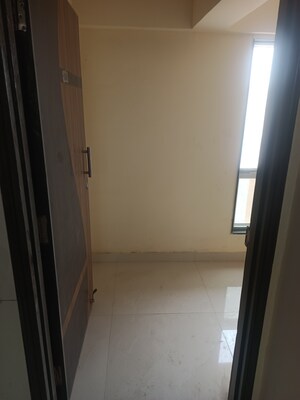 Bathroom in 3 BHK Apartment at Sheetala Sheetal Ganga Gobind, Santacruz East – for Sale