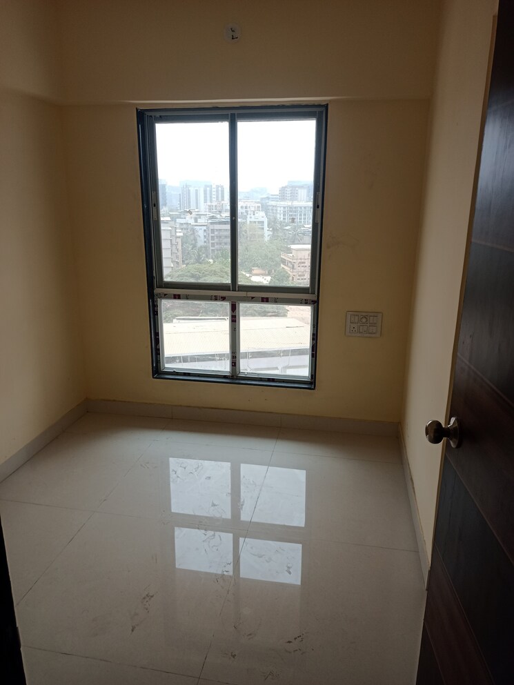 Room, sheetala-sheetal-ganga-gobind 3 Bedroom 800 Sq.Ft. Apartment In Santacruz East Mumbai 8435631