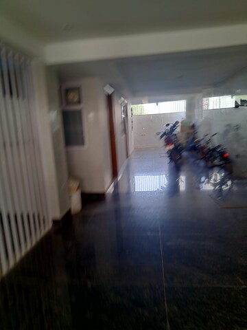 Parking in 3 BHK Builder Floor at Puri Kohinoor, Sector 89 – for Sale