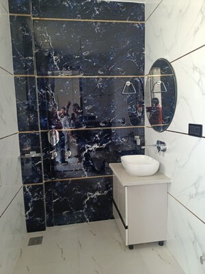 Master Bedroom in 3 BHK Builder Floor at Puri Kohinoor, Sector 89 – for Sale