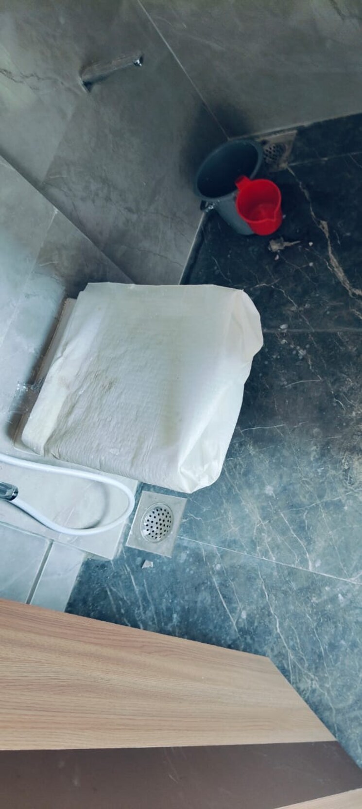 Bathroom, jivan-prakash-apartment 1 Bedroom 550 Sq.Ft. Apartment In Matunga West Mumbai 8435621