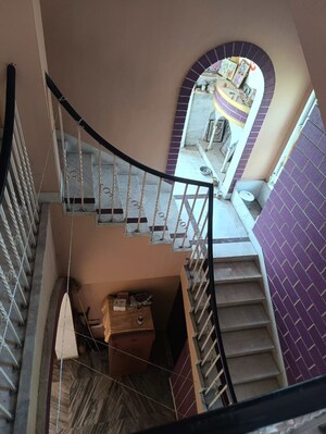 Staircase in 4 BHK Villa at Lake Gardens – for Sale