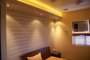 Furnished Amenities in 6 BHK Villa at Lake Gardens – for Sale