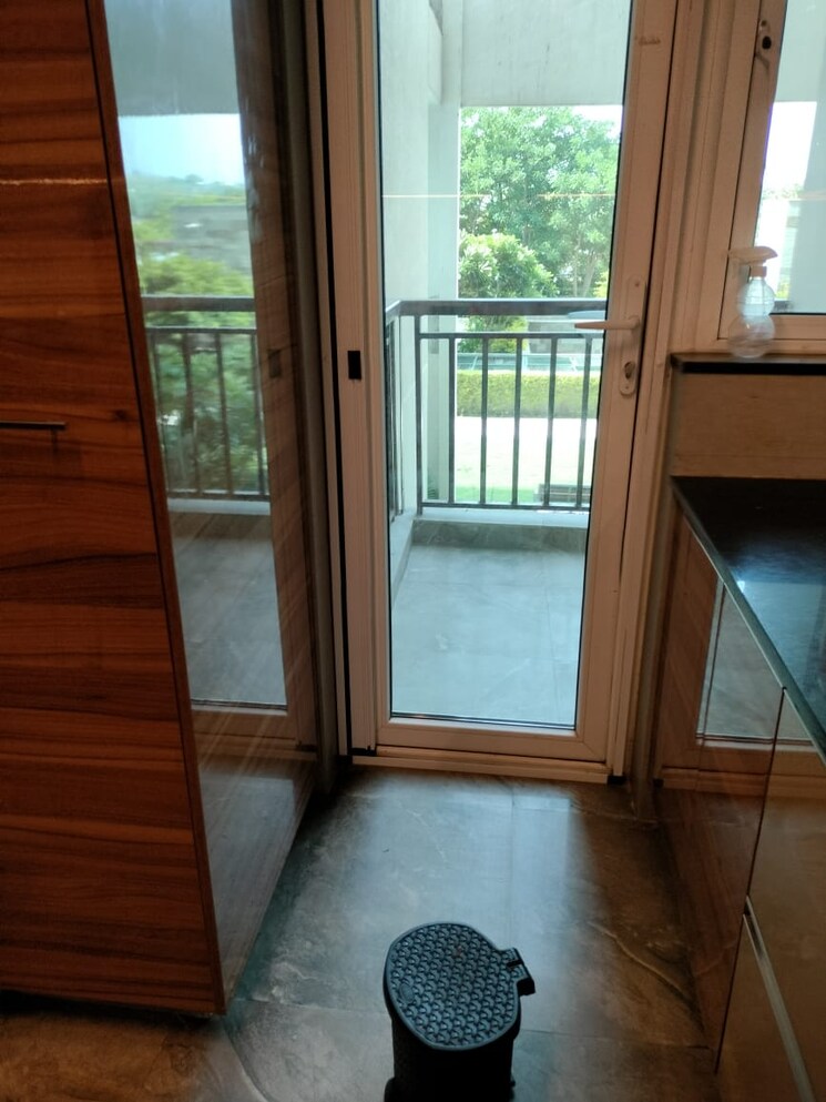 Room, dlf-the-crest 4 Bedroom 3497 Sq.Ft. Apartment In Sector 54 Gurgaon 8435665