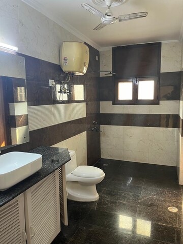 Kitchen in 3 BHK Builder Floor at Arihant Arden, Sector 1 Greater Noida – for Rent