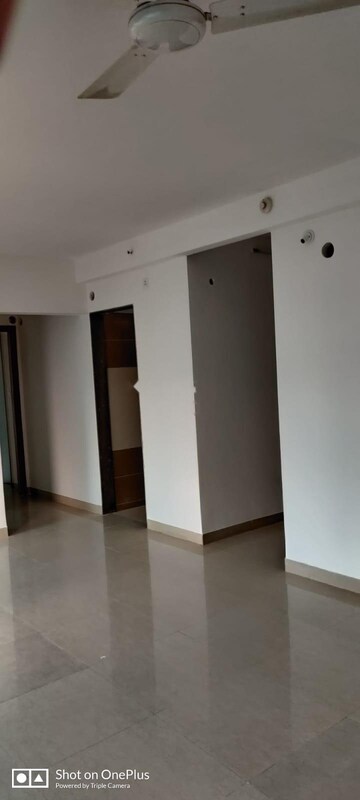 2 BHK Apartment For Rent in Amanora Gold Towers, Hadapsar