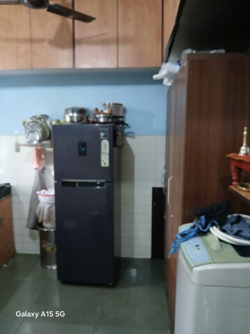  1 RK Apartment at Malad East – for Rent