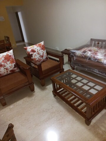 Living Room in 2 BHK Apartment at Basant Apartment Cuffe Parade, Cuffe Parade – for Rent