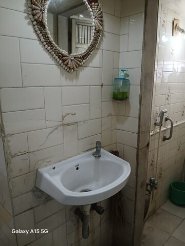 Bathroom in 1 BHK Apartment at Malad East – for Rent