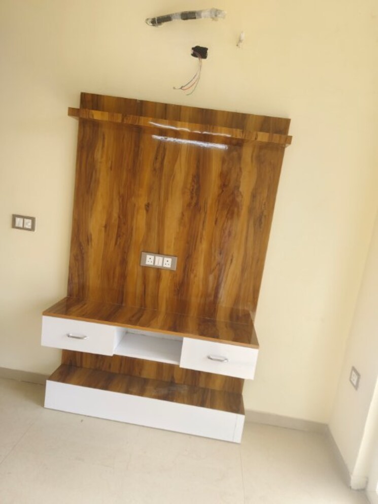 undefined, rof-aalayas-phase-2 3 Bedroom 864 Sq.Ft. Apartment In Sector 102 Gurgaon 8436335