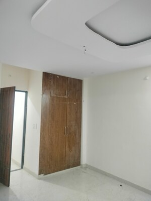 Room in 2 BHK Villa at Chinhat – for Sale