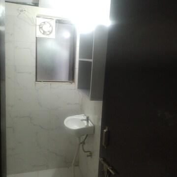 Bathroom in 3 BHK Apartment at Amolik Sankalp, Sector 85 – for Rent