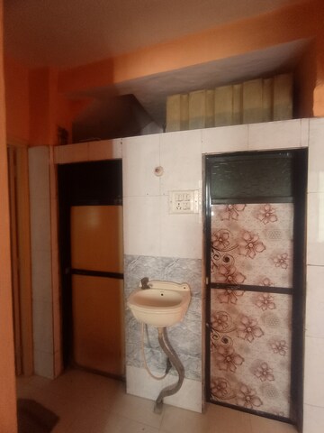 Bathroom in 1 BHK Apartment at Dombivli West – for Rent